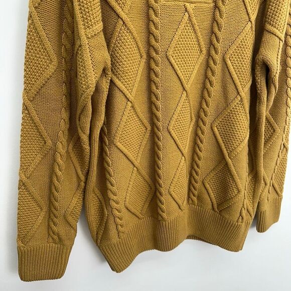 Lavane New York Women’s Marigold Mustard Yellow Chunky 3D Fisherman Knit Turtlen - Picture 5 of 15